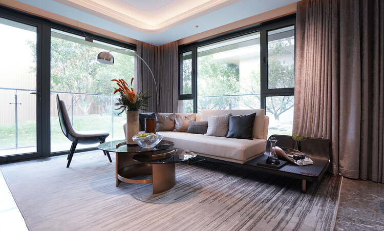 2021家电行业趋势对撞：预期中的复苏，预料外的变化